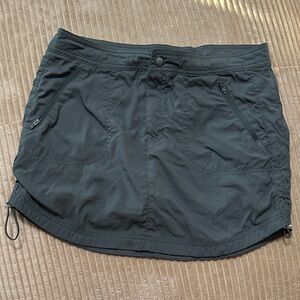 Te Verde Olive Green Active Skort Small